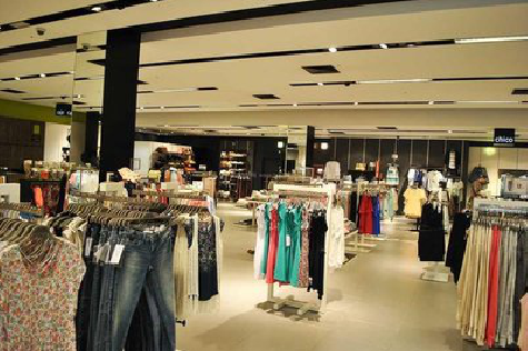  休宁商场里的店面怎么装修？